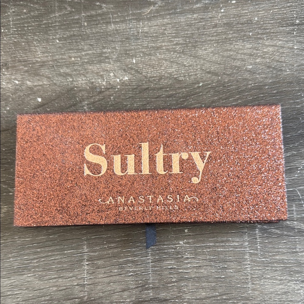 Anastasia Beverly Hills Sultry Eyeshadow Palette
